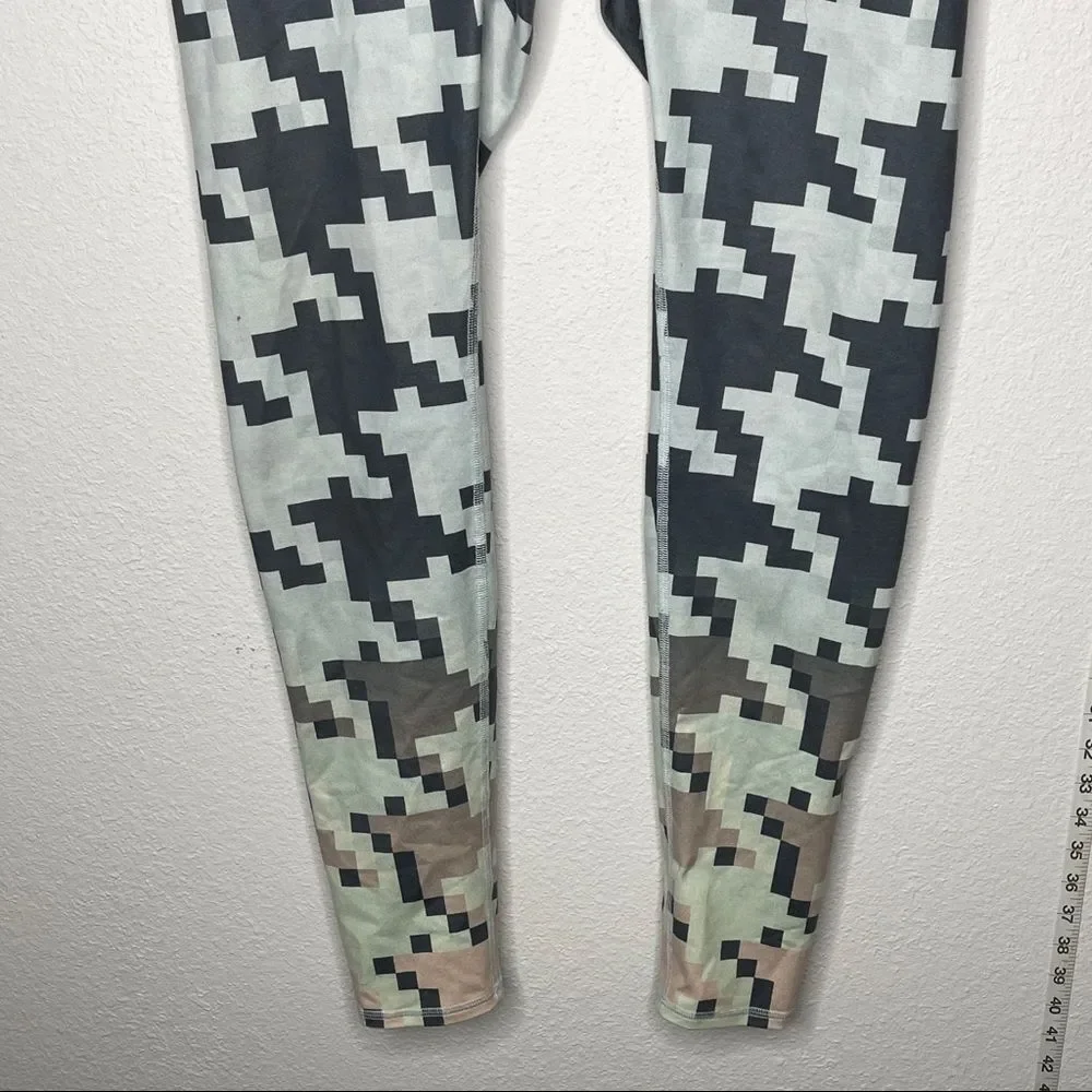 ALO Yoga‎ Houndstooth Pants